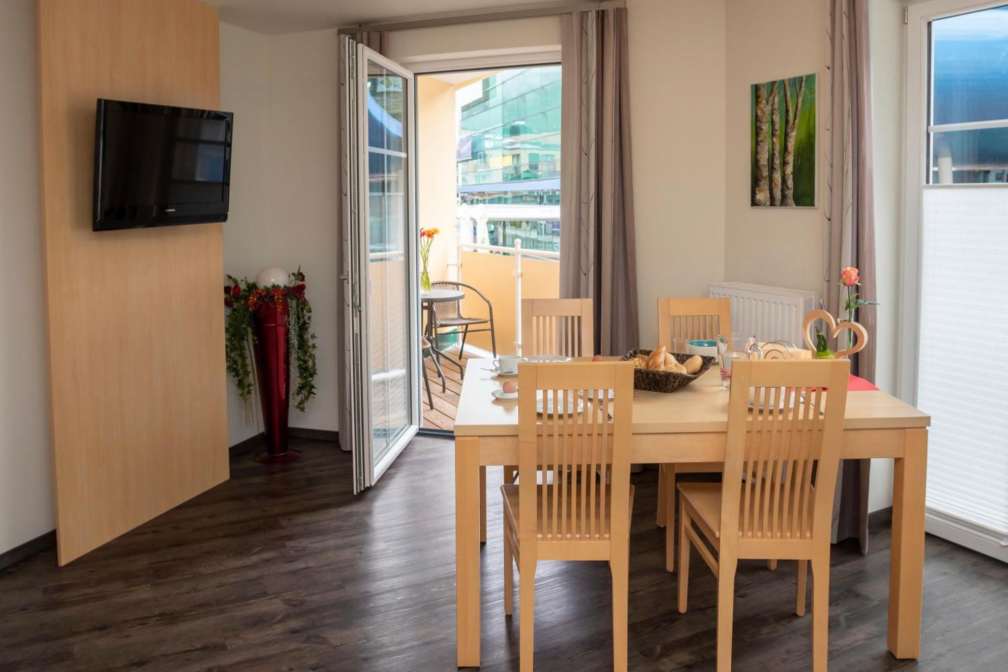 Appartement Charly Kahr And Family, Ski-In & Ski-Out Schladming Exterior photo