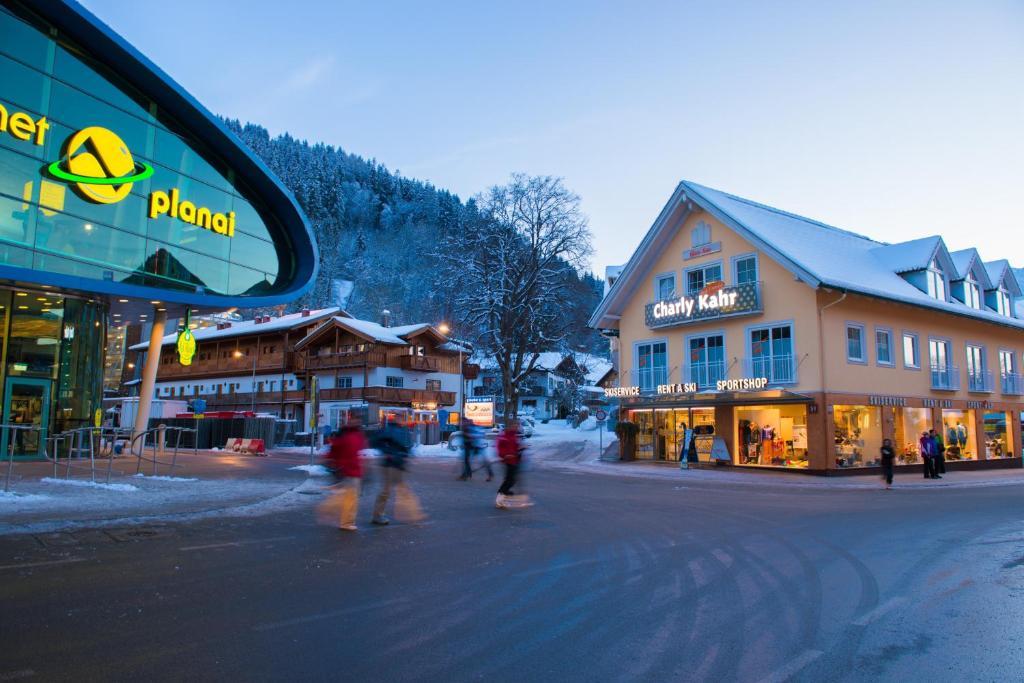 Appartement Charly Kahr And Family, Ski-In & Ski-Out Schladming Exterior photo